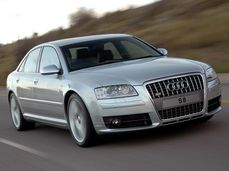  Audi S8 (D3) 2005 года  (ZA) (фото 2 из 9)
